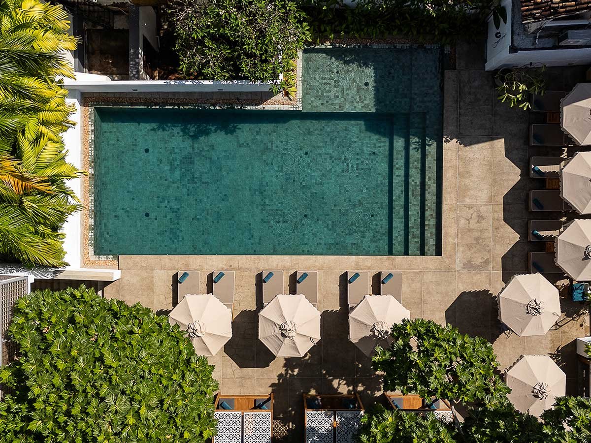 Fort Bazaar, the pool