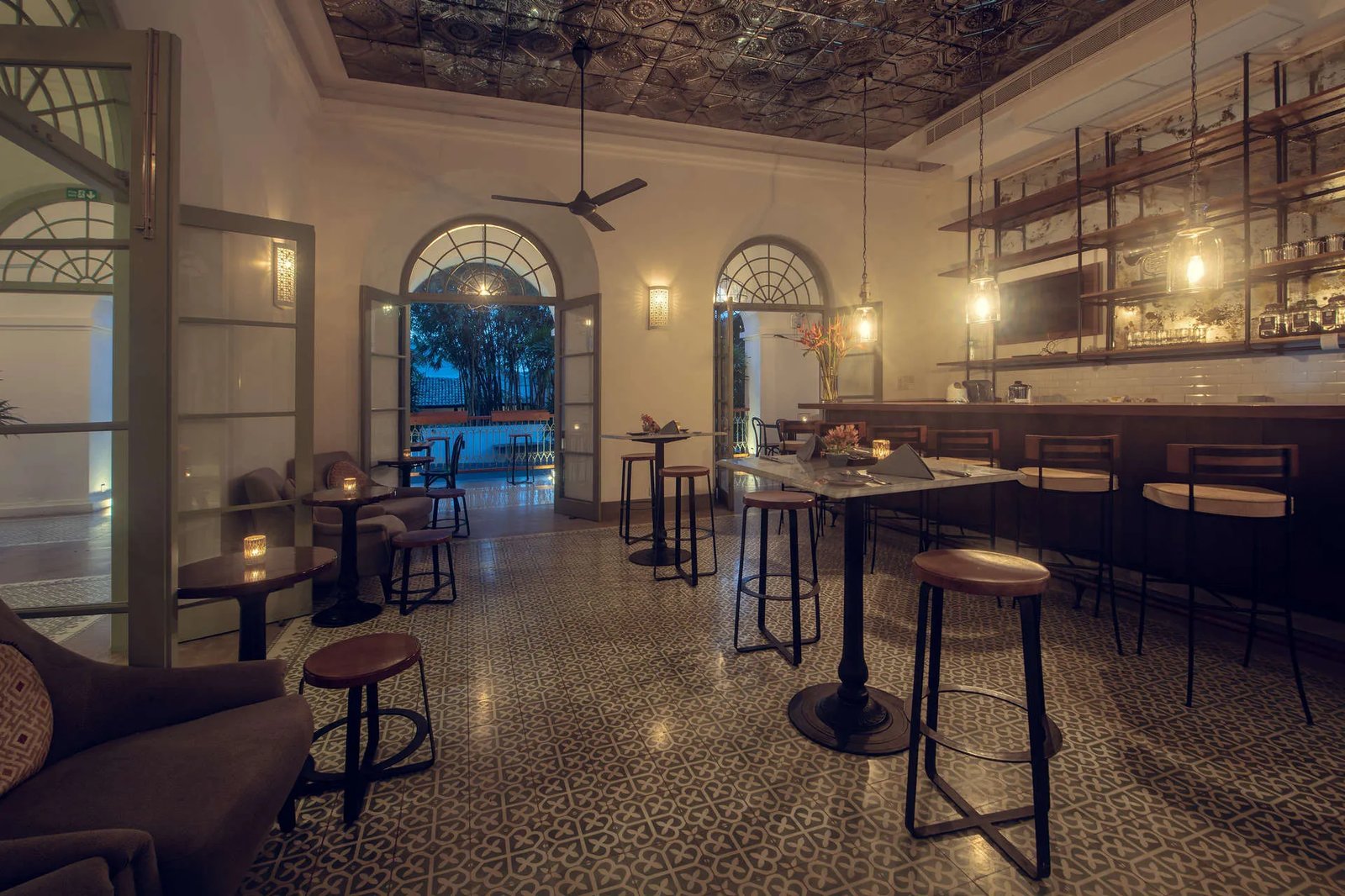 Fort Bazaar, church street social