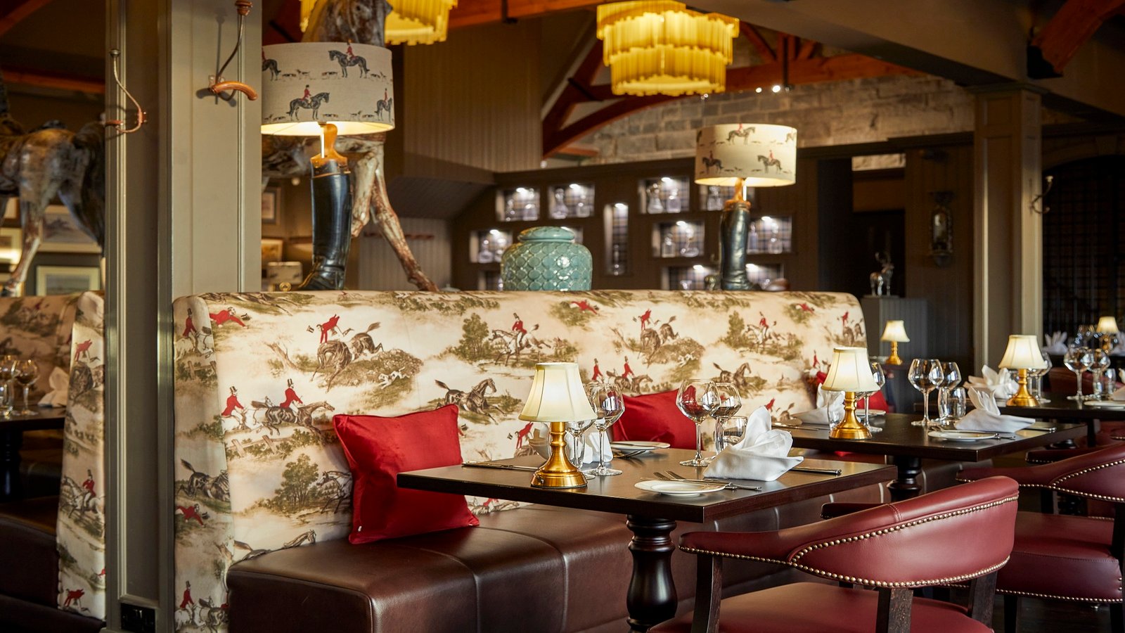 Castle Leslie Estate, snaffles restaurant