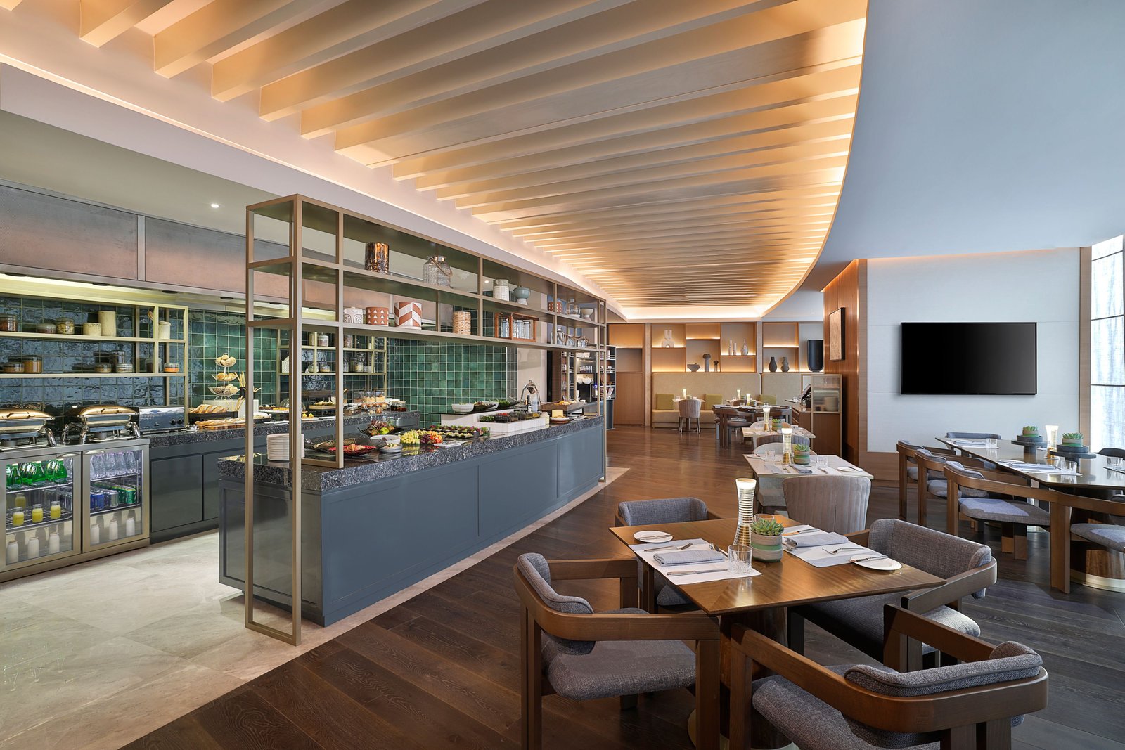 JW Marriott Hotel Riyadh, at the table