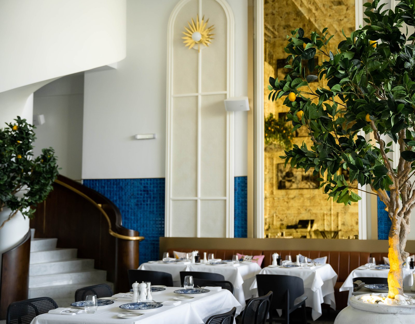 Jareed Hotel, morini