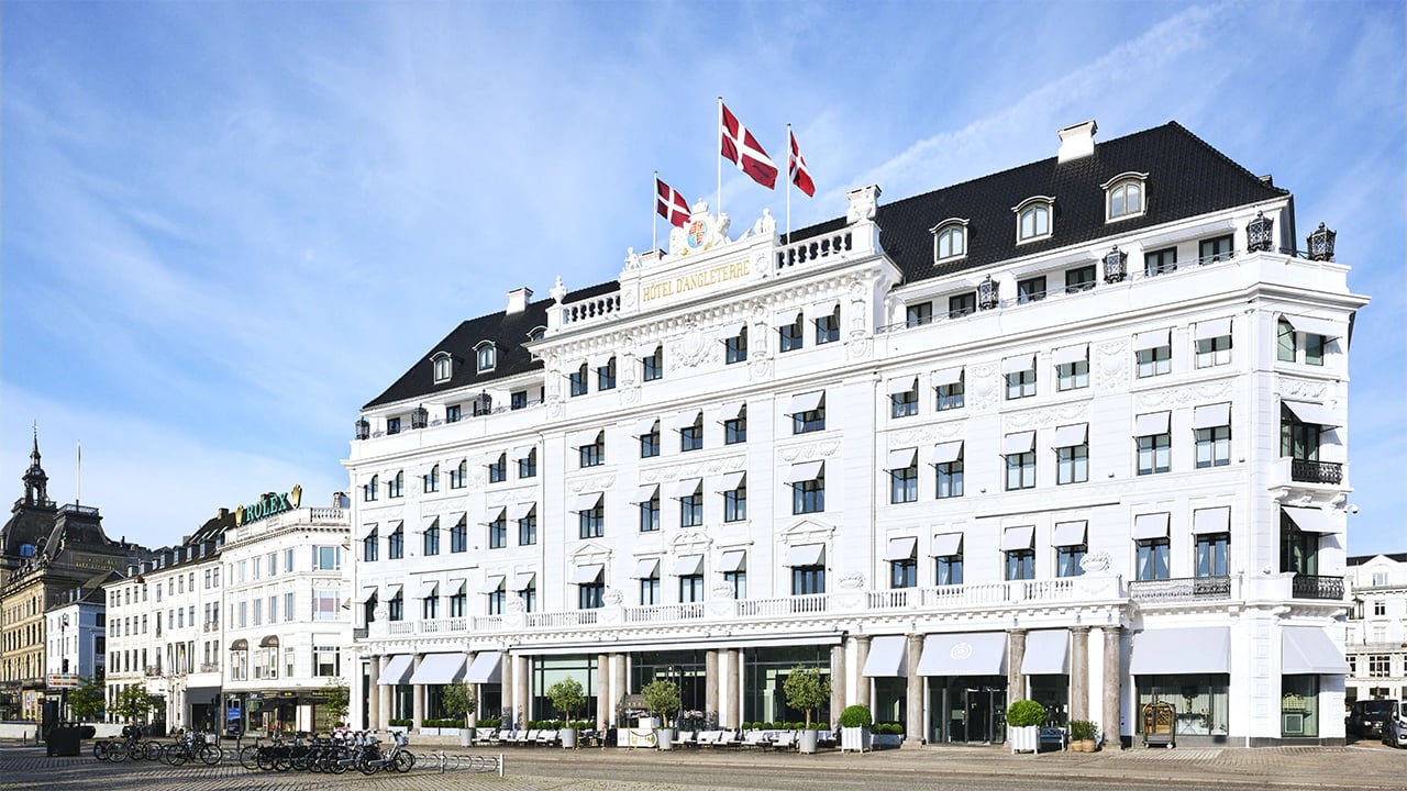 Hotel d'Angleterre — backstory