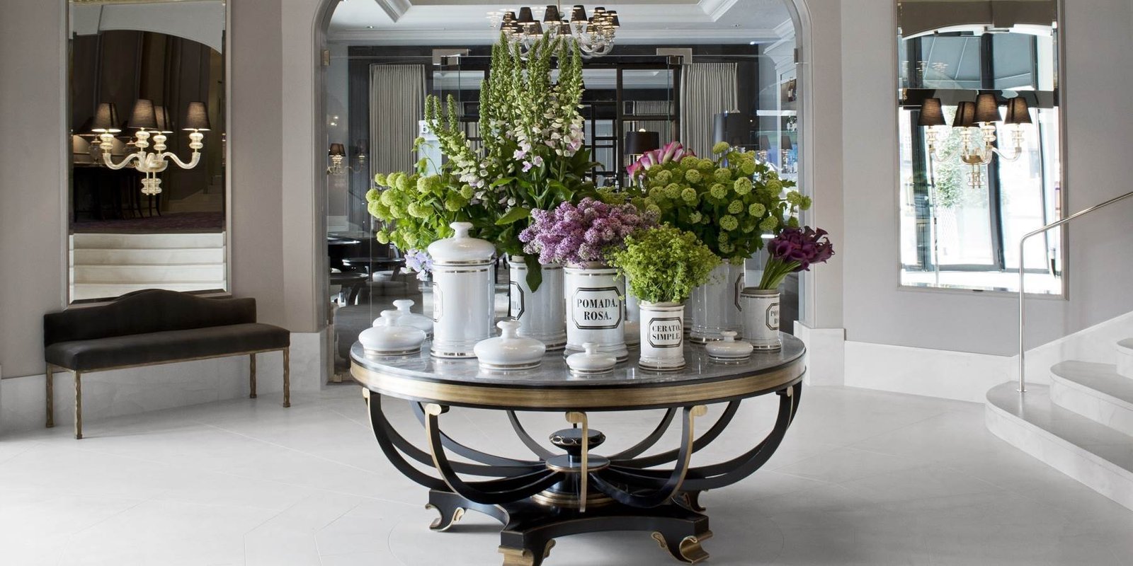 Hotel d'Angleterre — vibe