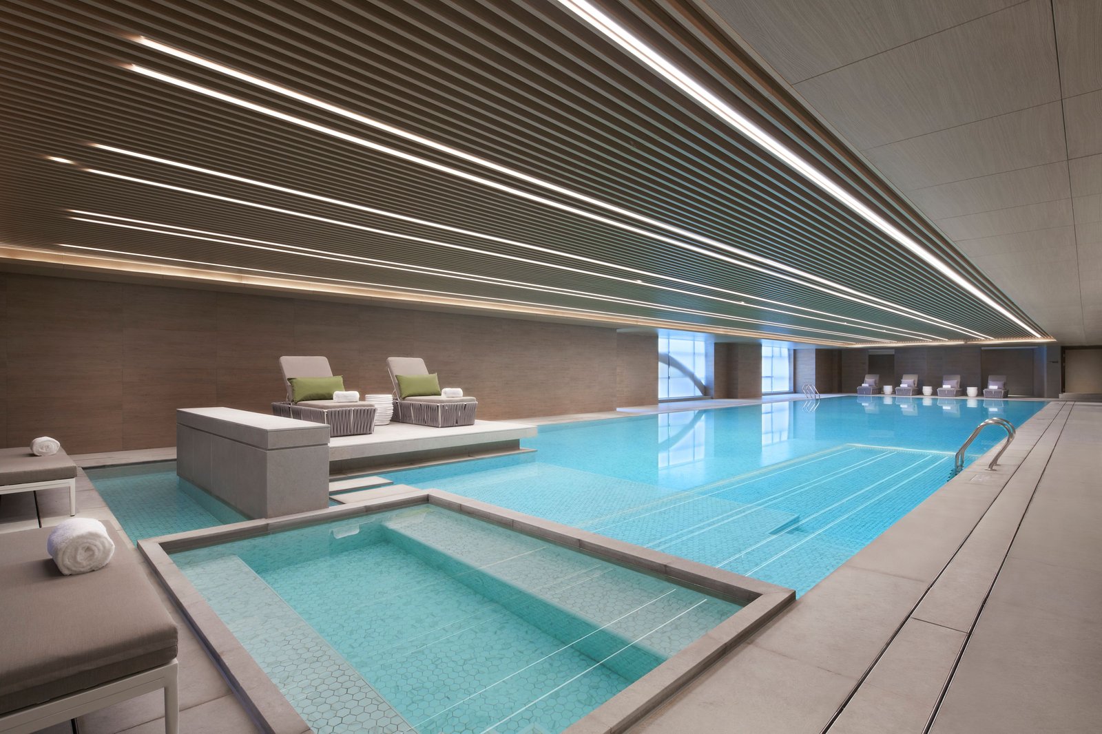 Wenzhou Marriott Hotel, the pool