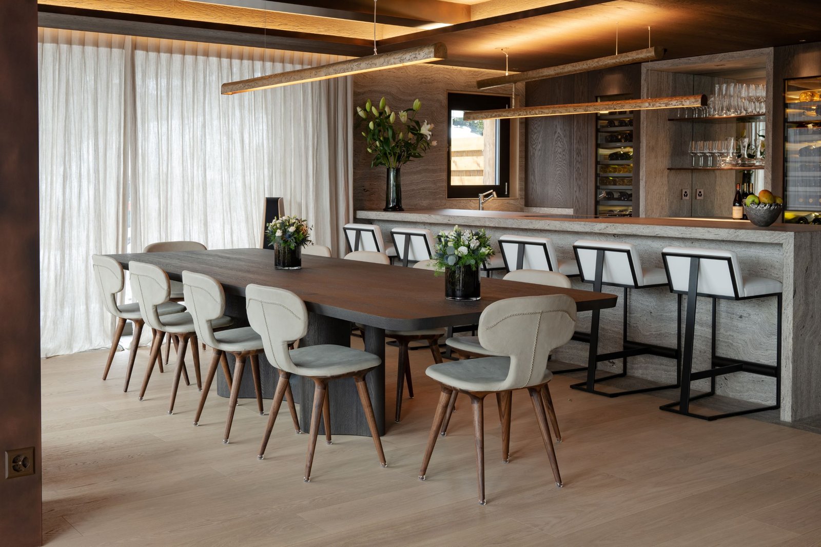 No.14 Verbier, at the table