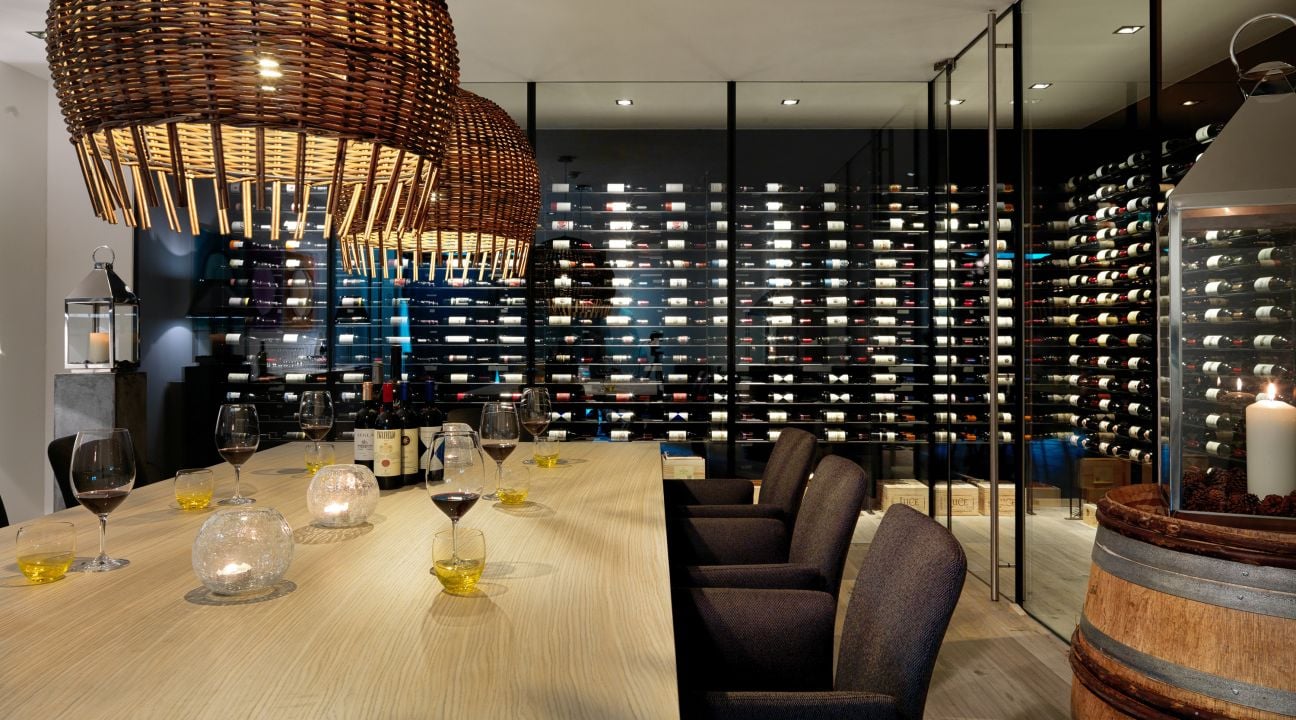 Dolomitengolf Suites, at the table