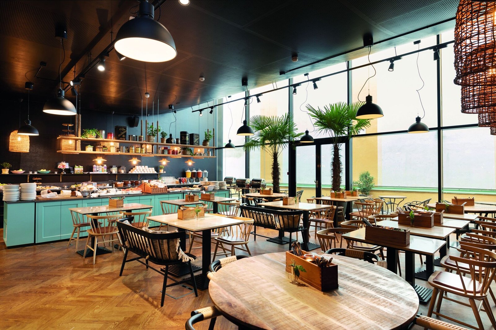 Elite Hotel Adlon — eat & drink