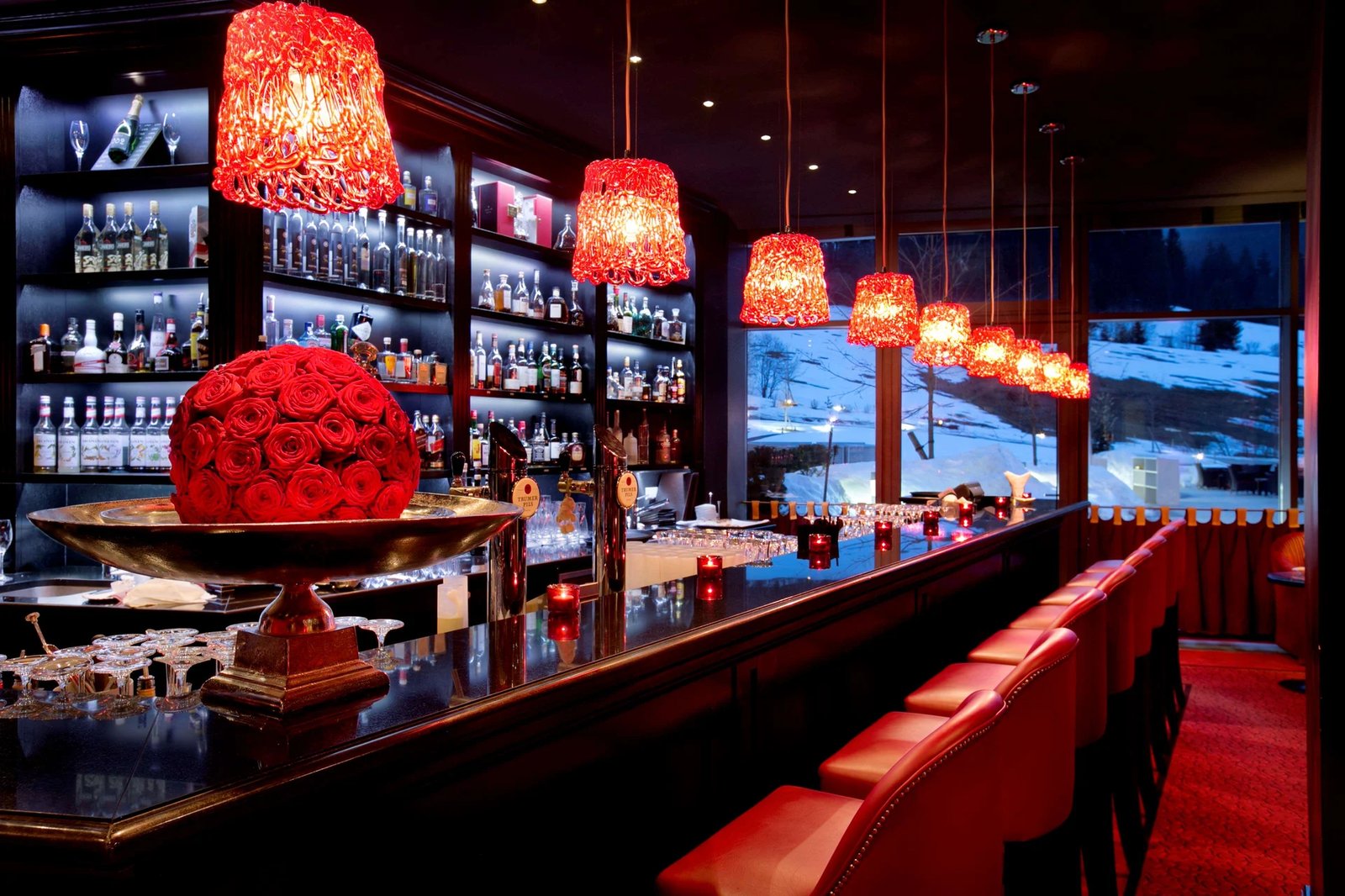 Kempinski Hotel Das Tirol, rubin bar & cigar lounge