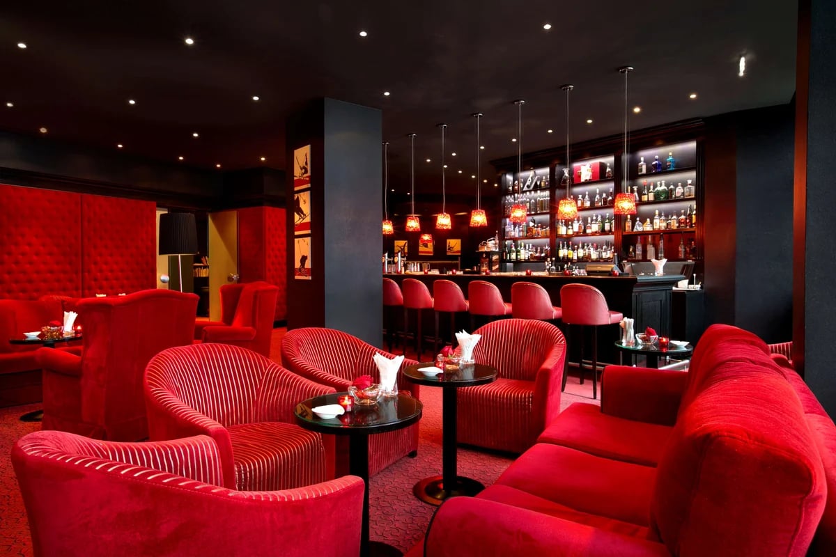 Kempinski Hotel Das Tirol, rubin bar & cigar lounge