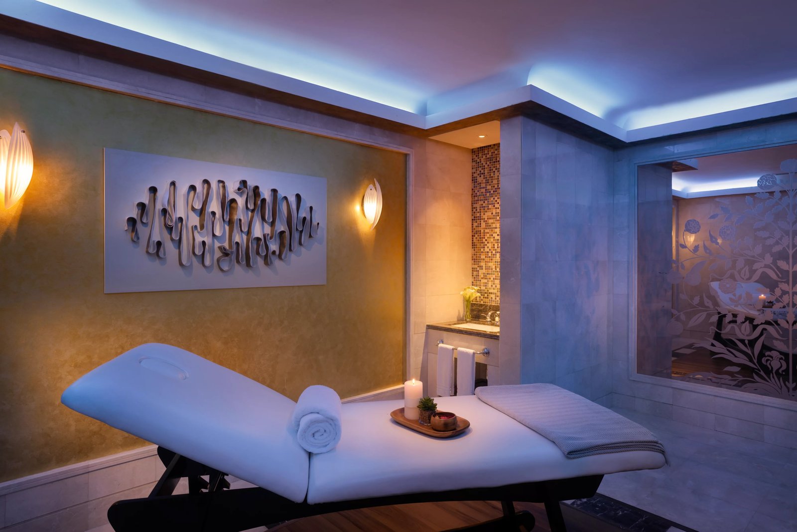 Makkah Clock Royal Tower - A Fairmont Hotel, the spa