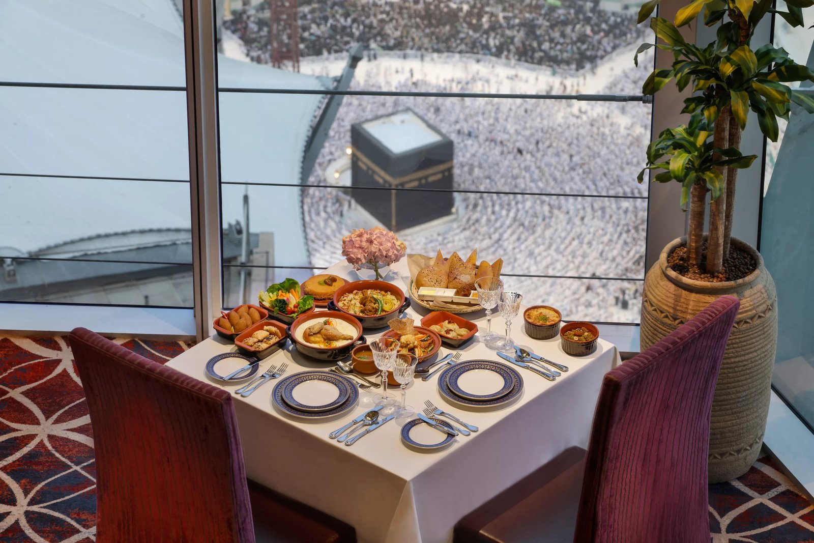 Makkah Clock Royal Tower - A Fairmont Hotel, at the table