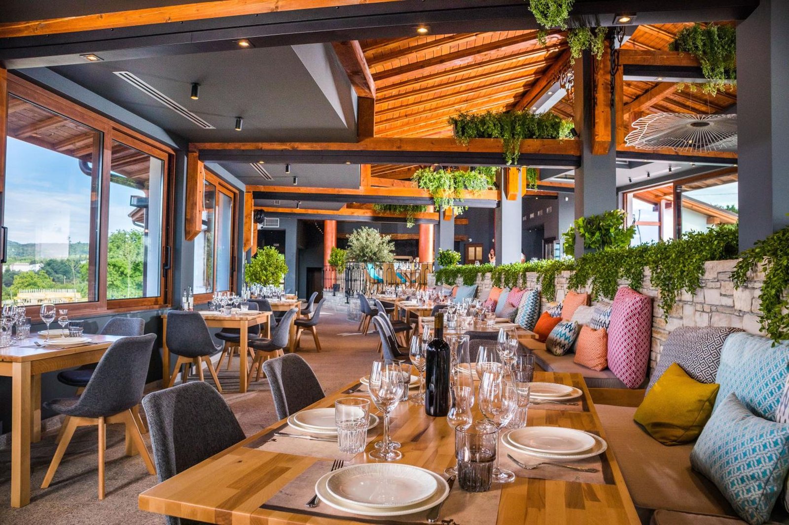 Wine & SPA Hotel Chukara, at the table