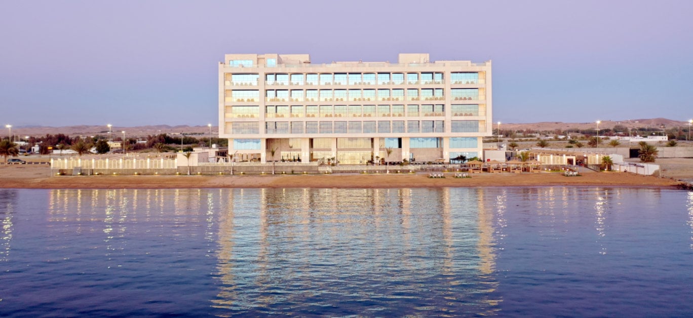 Waves Hotel, how it began