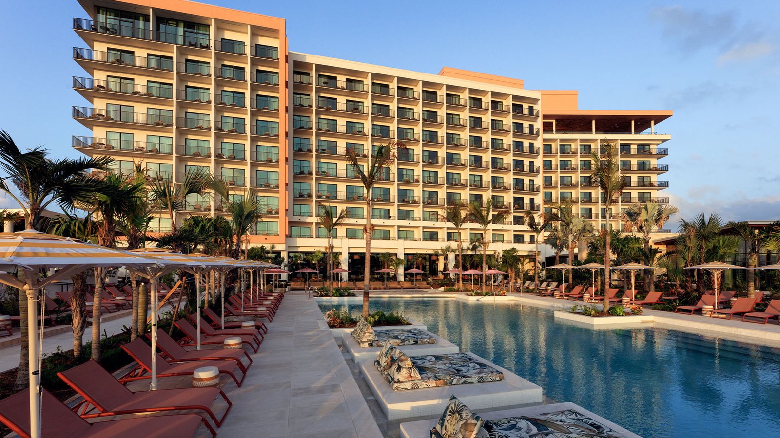 Hotel Indigo Grand Cayman by IHG, the pool