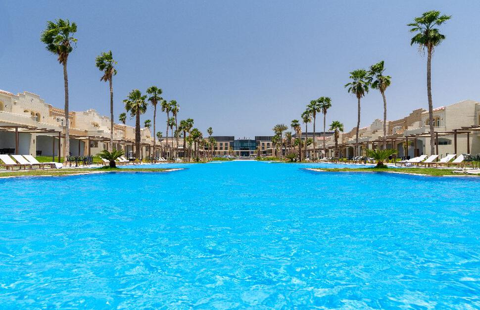 Rixos Obhur Jeddah Resort & Villas, the pool