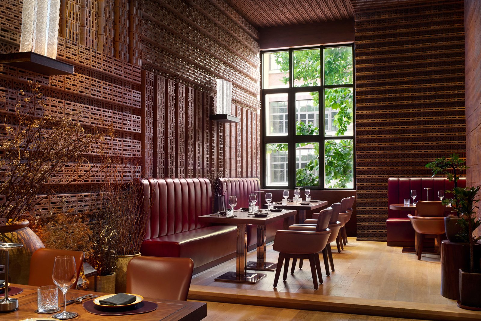 The Ritz-Carlton, Tianjin, mellō charcoal grill