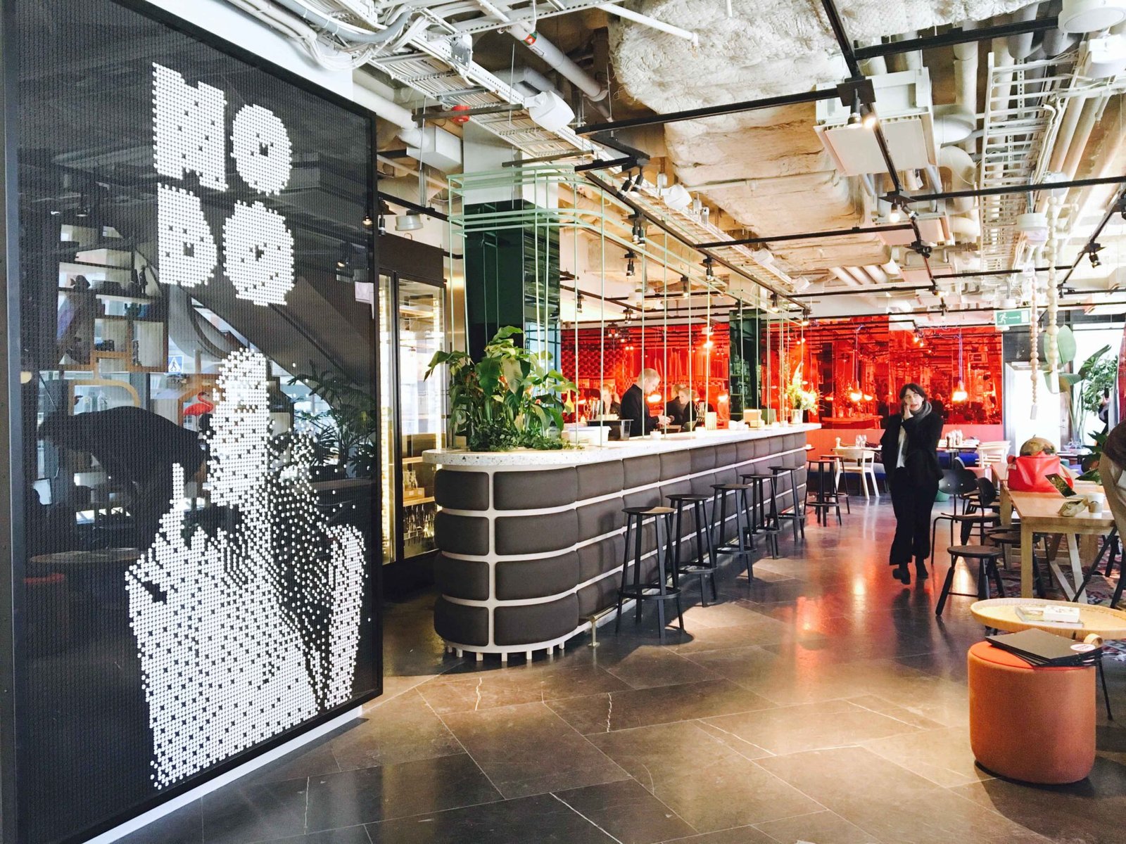 Hobo Hotel — eat & drink