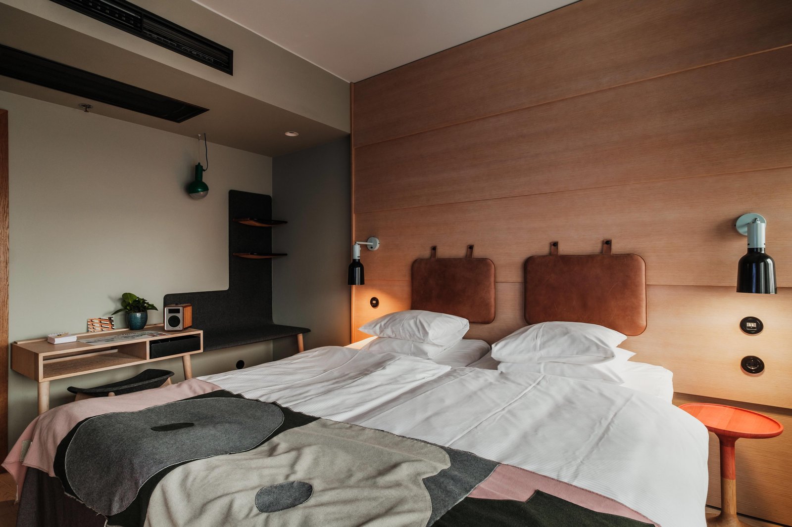 Hobo Hotel — rooms