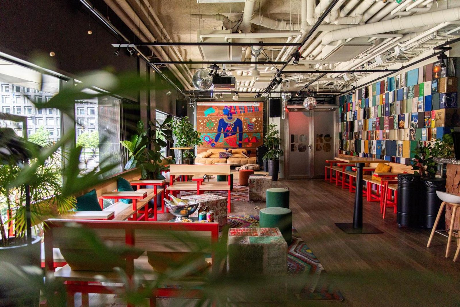 Hobo Hotel — eat & drink