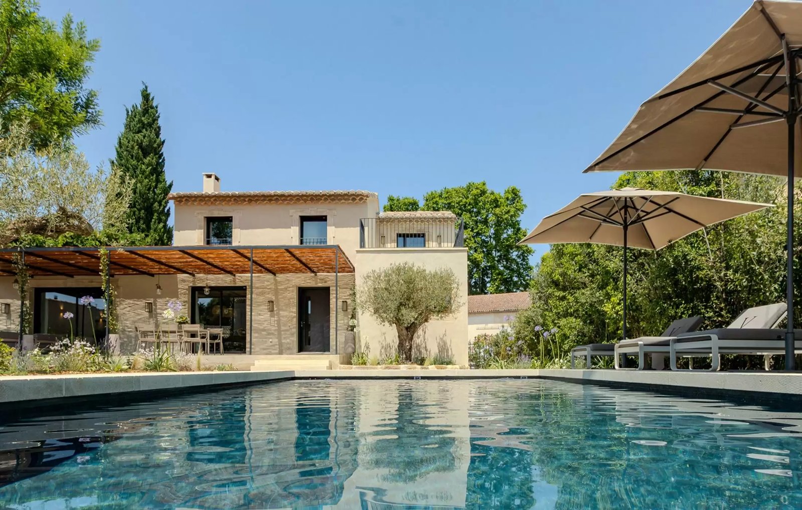 Le Vallon de Valrugues Hotel Spa & Villas, the pool