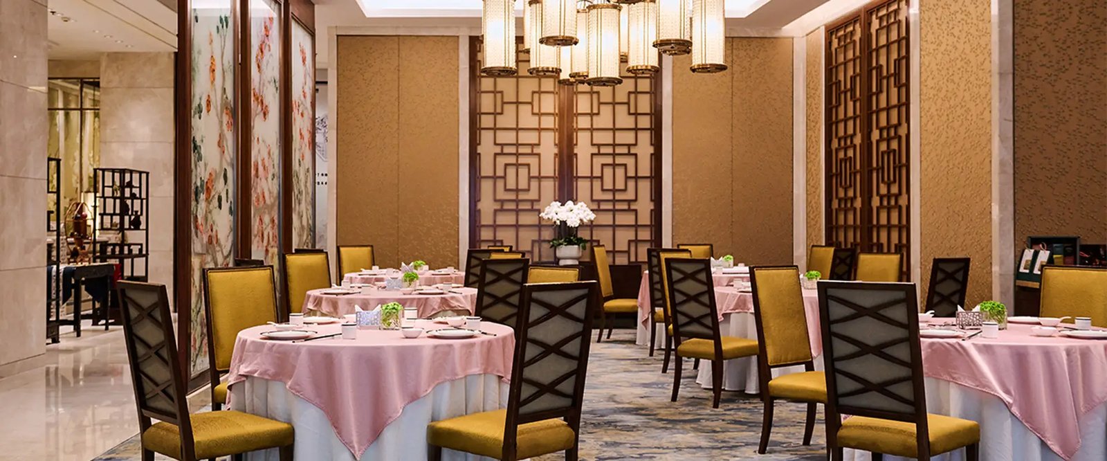 Shangri-La Hotel, shang palace