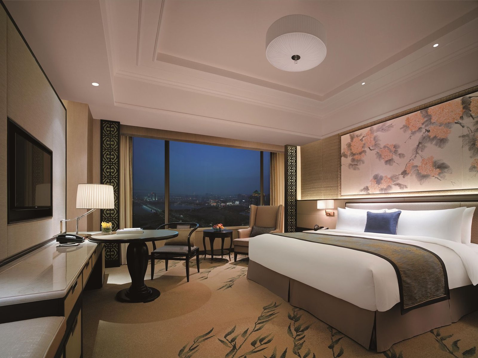 Shangri-La Hotel, rooms