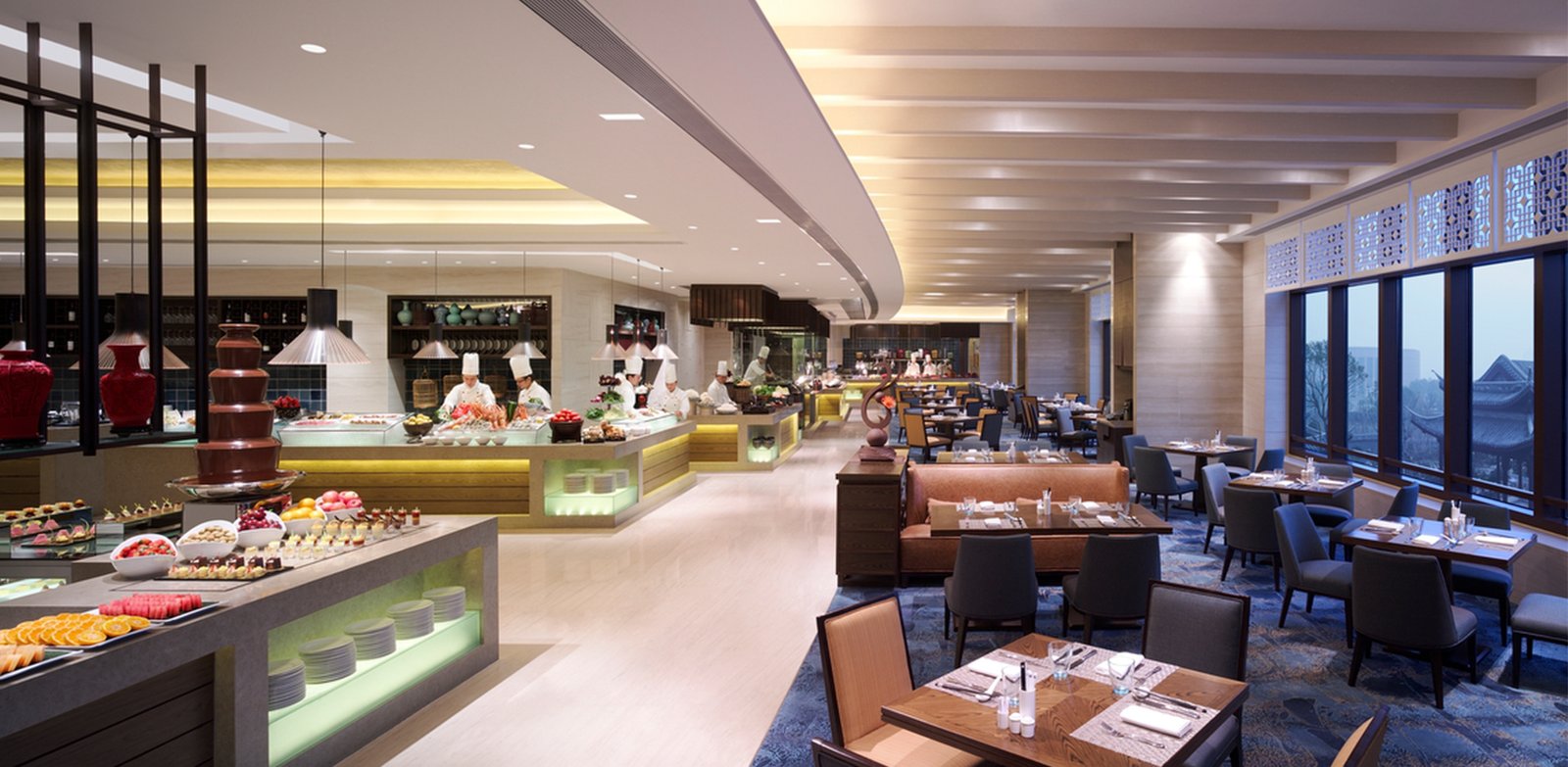 Shangri-La Hotel, at the table
