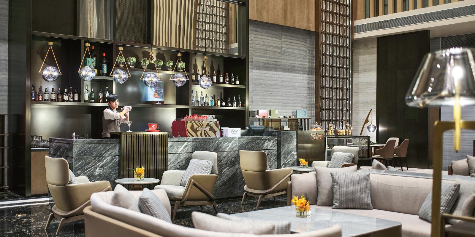 Intercontinental Xiamen, at the table