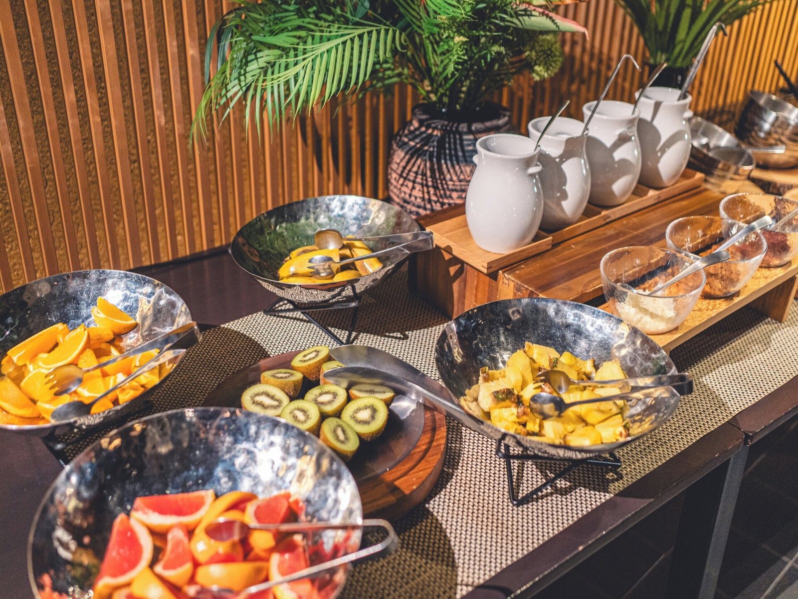 Roppongi Hotel S — eat & drink