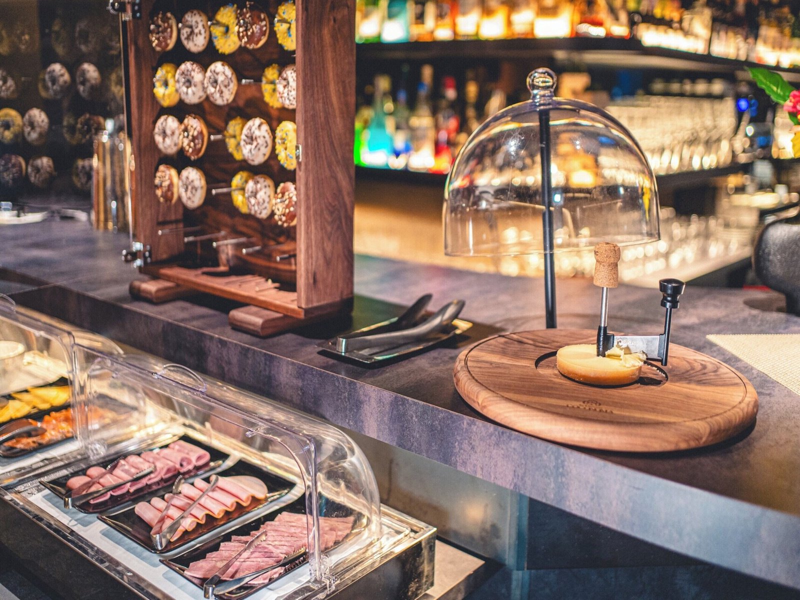 Roppongi Hotel S — eat & drink