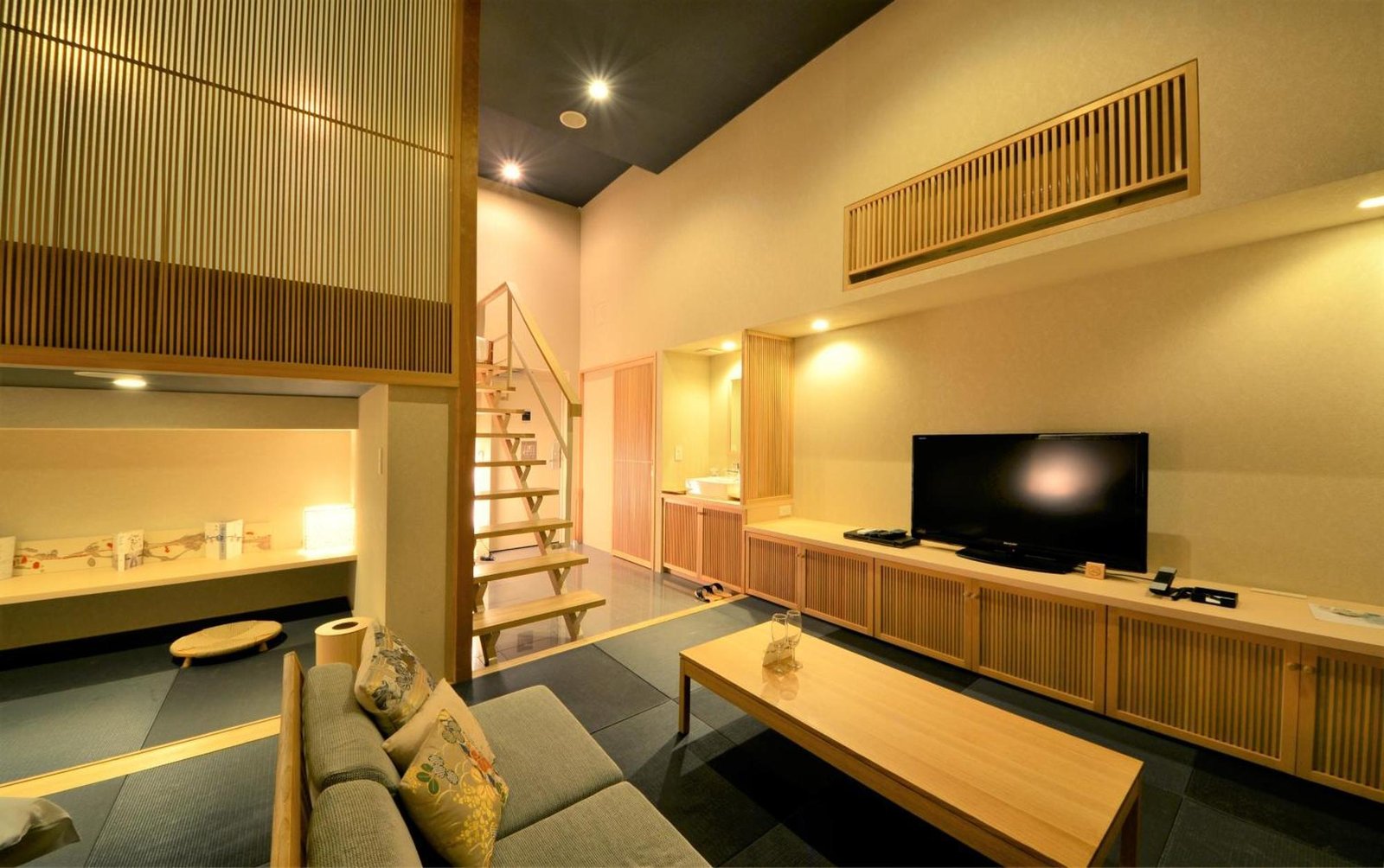 Roppongi Hotel S, rooms