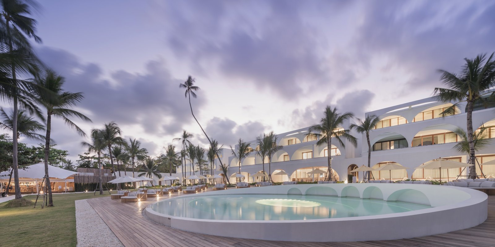 SALA Samui Chaweng Beach Resort