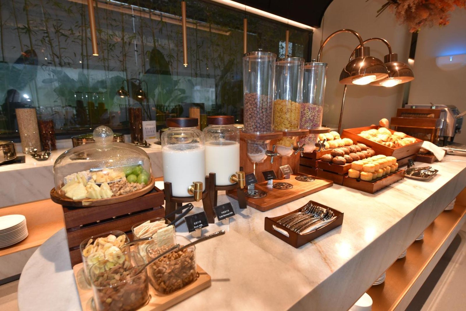 voco Guilin Yangshuo by IHG, yue shun ge