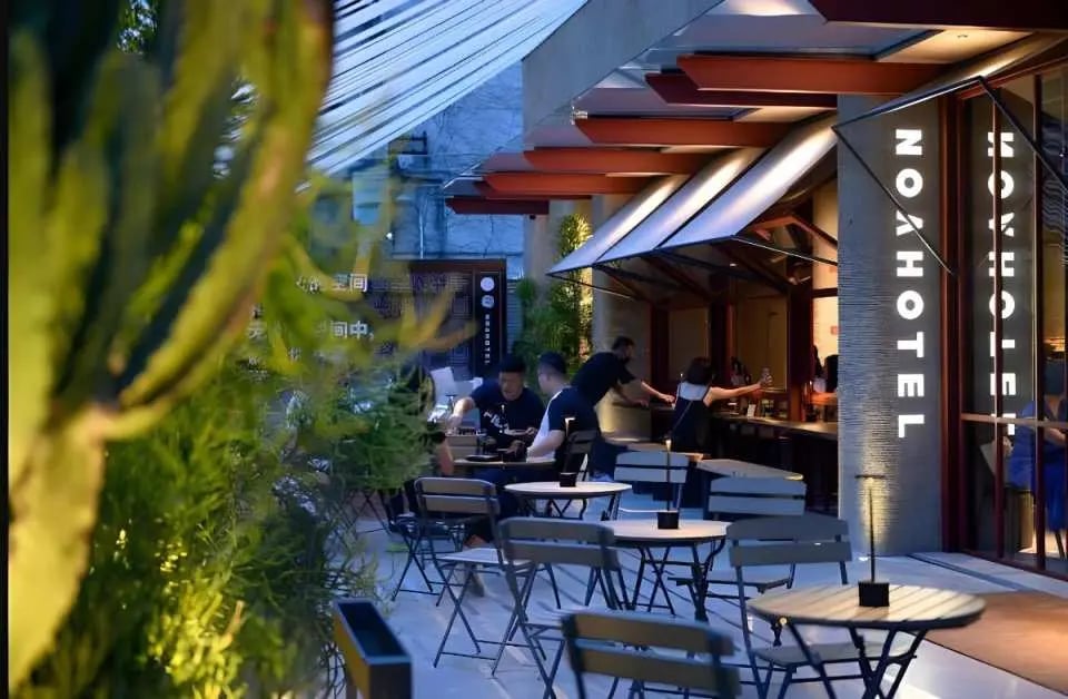 NOA Hotel, at the table