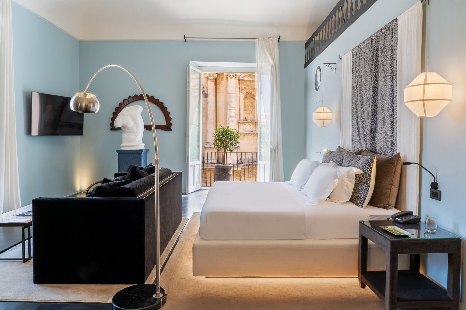 Hotel Q92