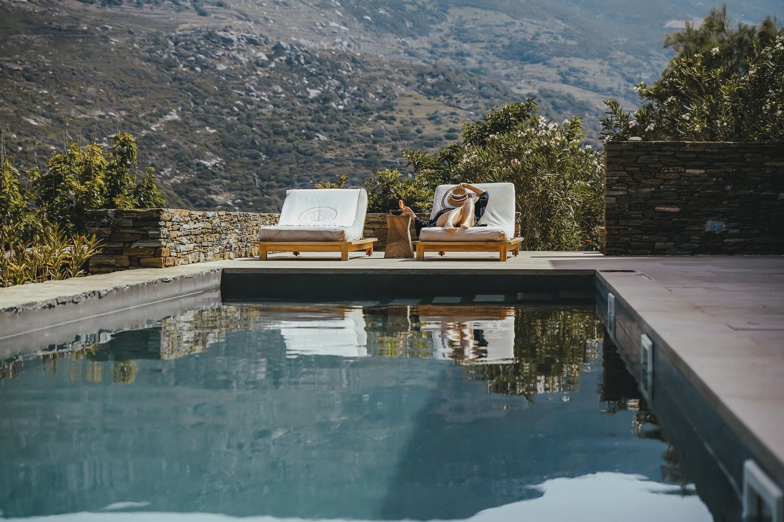 Onar Andros, the pool