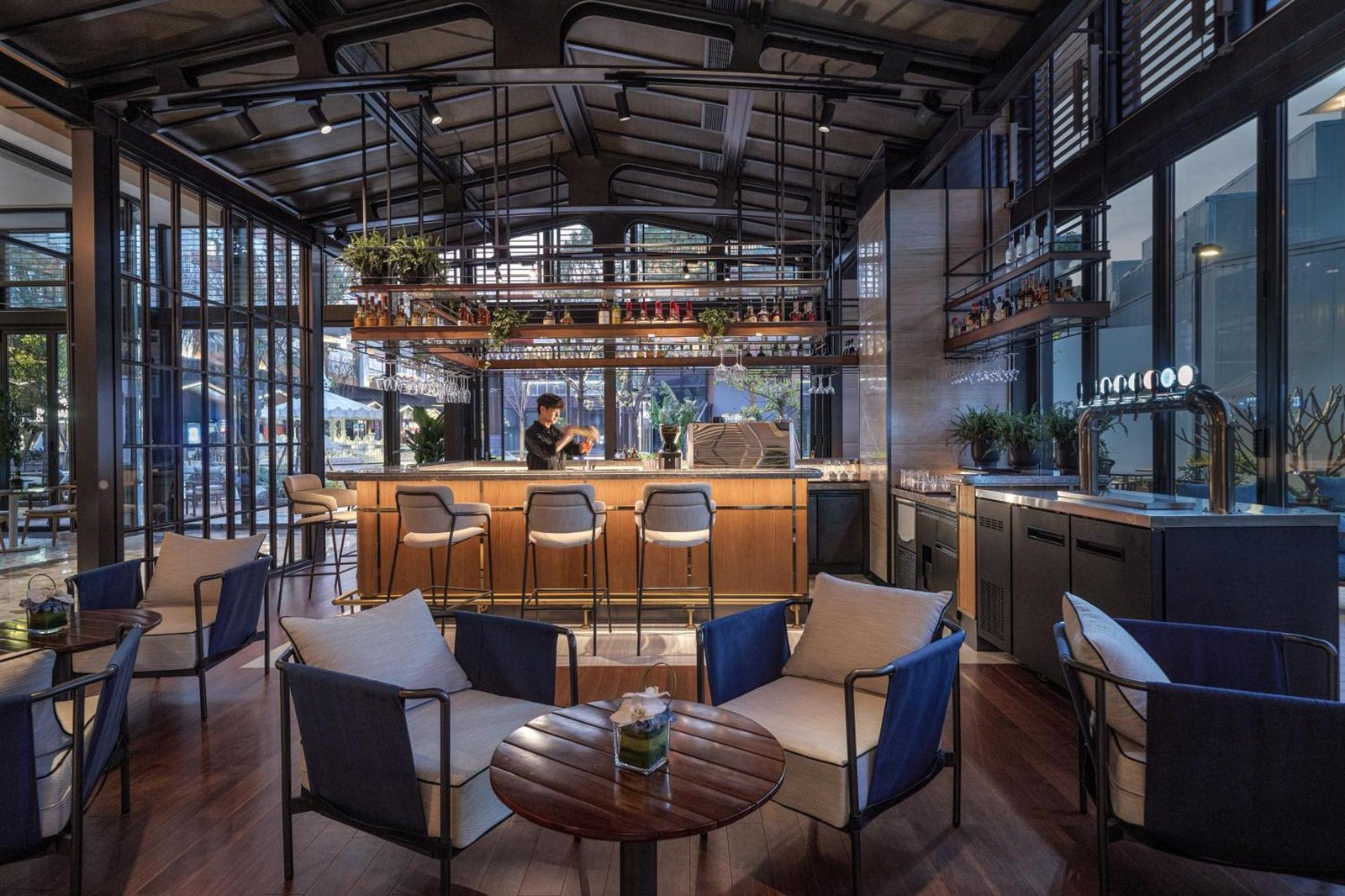 Hyatt Centric Ocean Front Xiamen, at the table