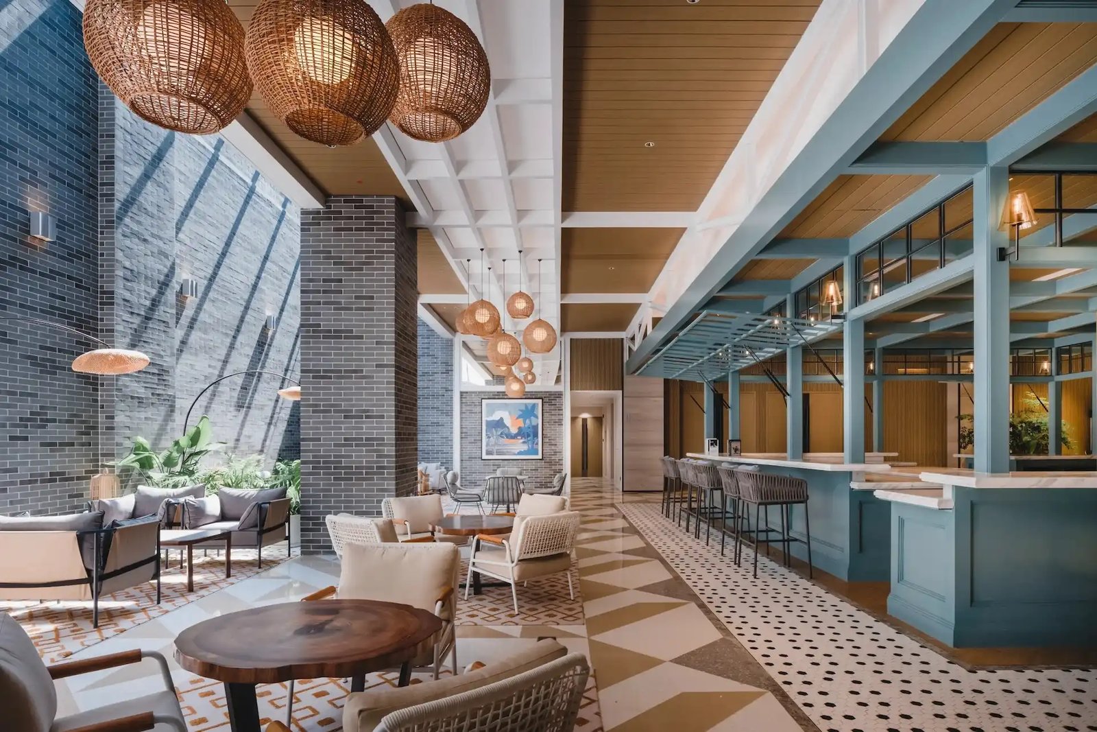 Hyatt Centric Ocean Front Xiamen, at the table