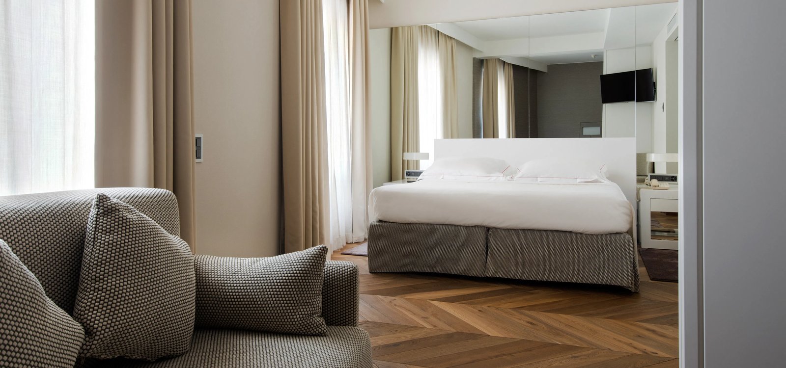 LUGANODANTE, rooms