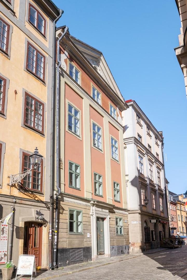 Lydmar Hotel — backstory