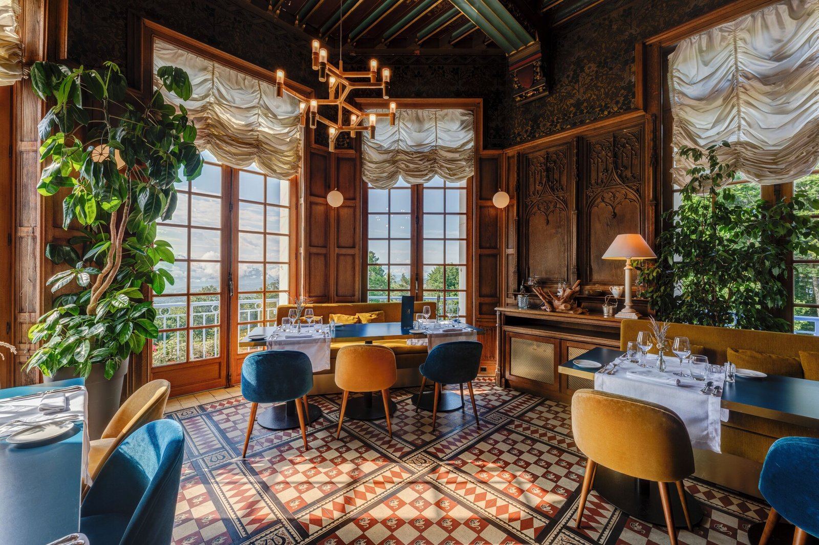 Château des Avenières, le m des avenières