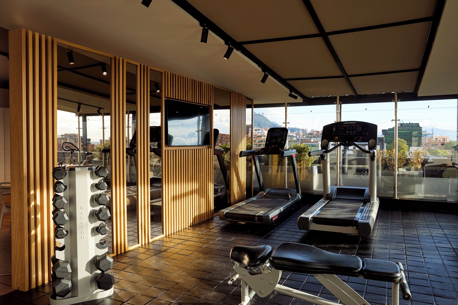 EK Hotel Bogota, the rooftop gym
