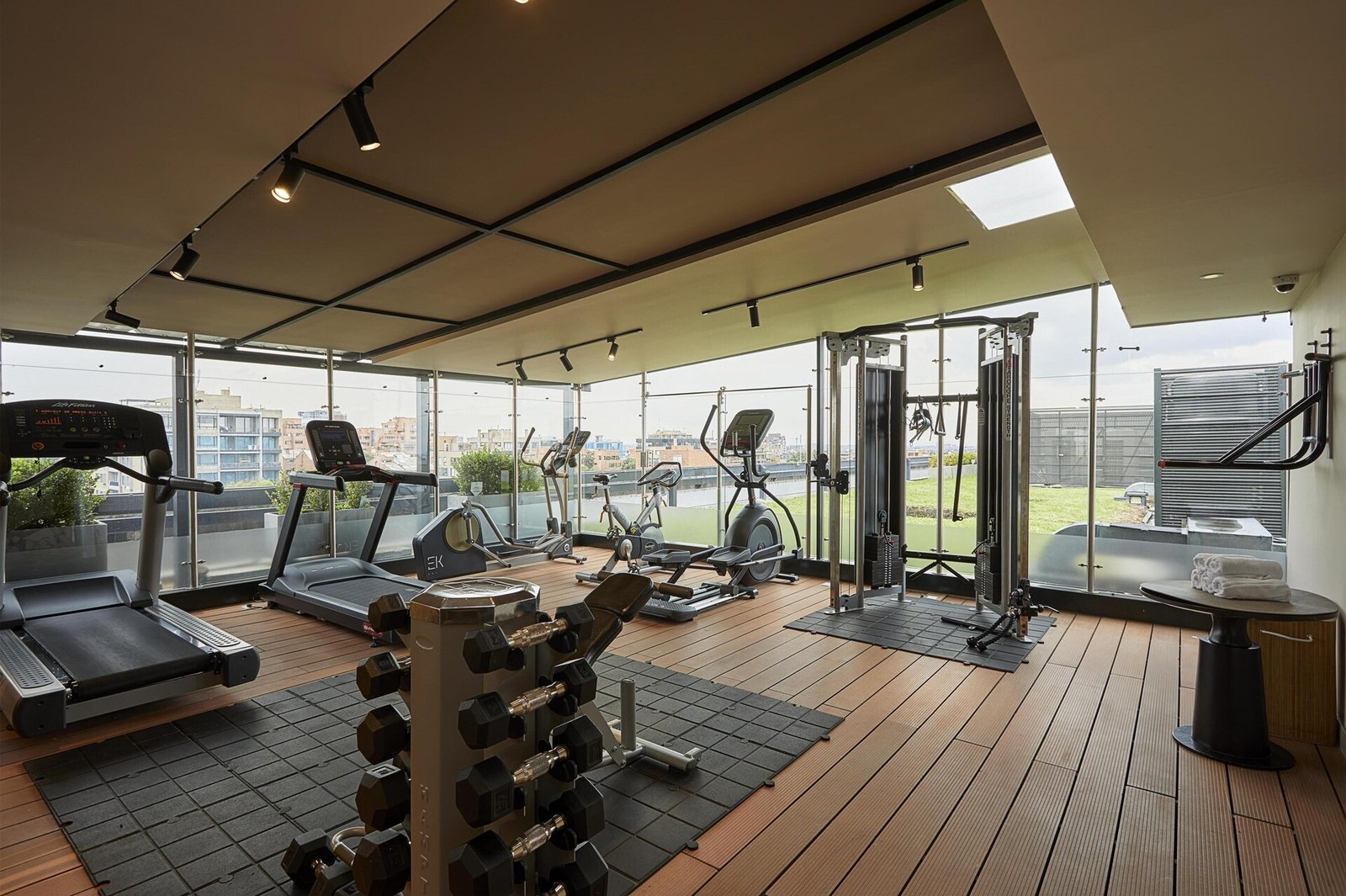 EK Hotel Bogota, the rooftop gym