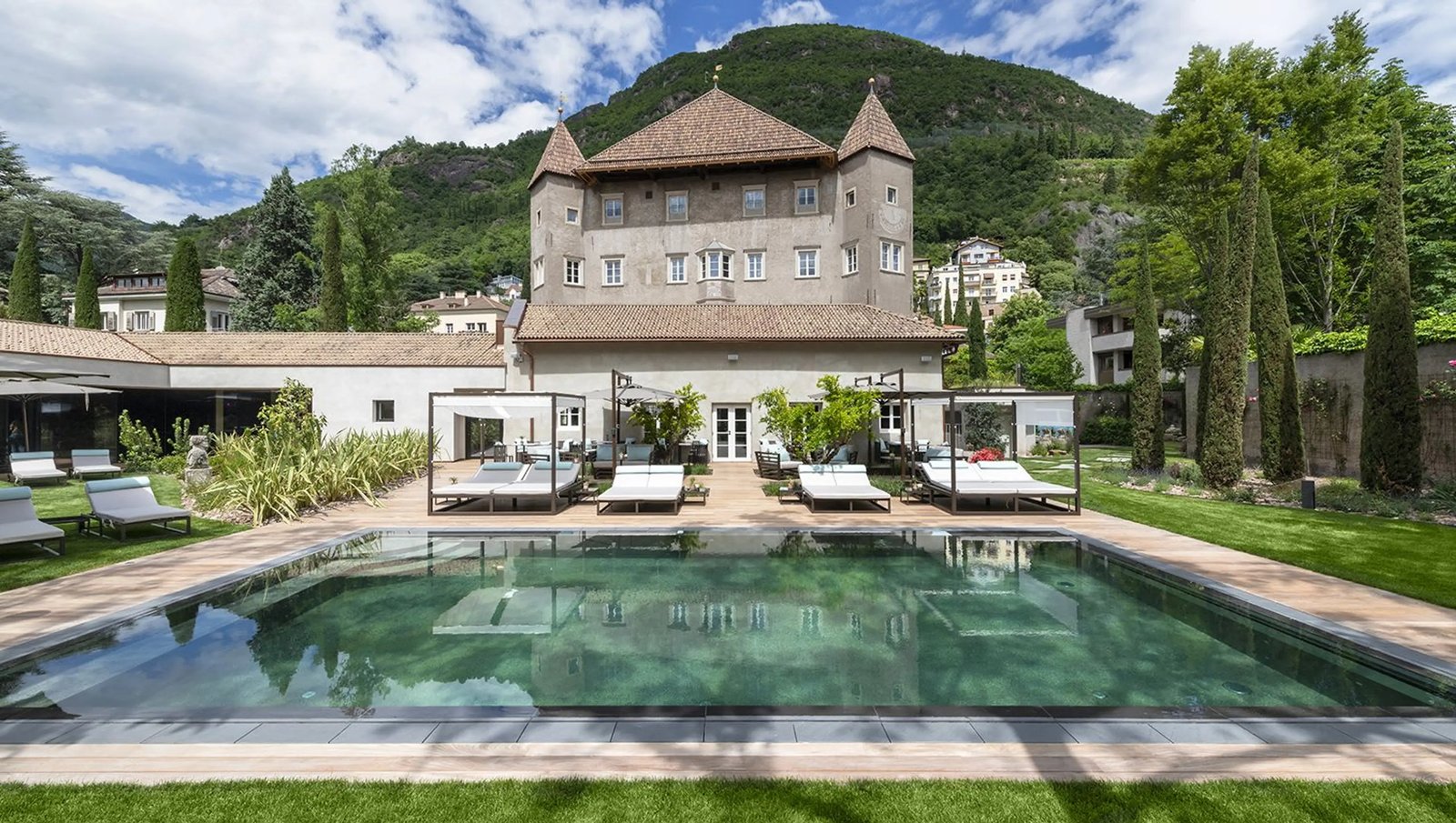 Castel Hörtenberg, the pool
