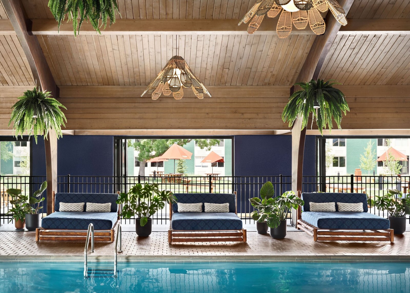 Field & Stream Lodge Bozeman, the pool