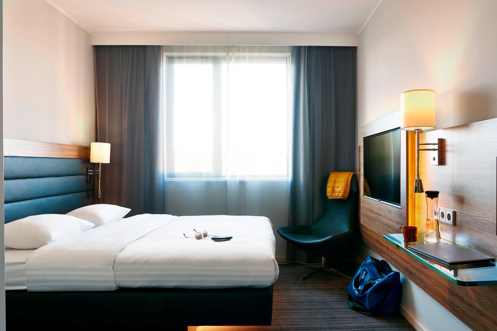Moxy Frankfurt Airport, rooms