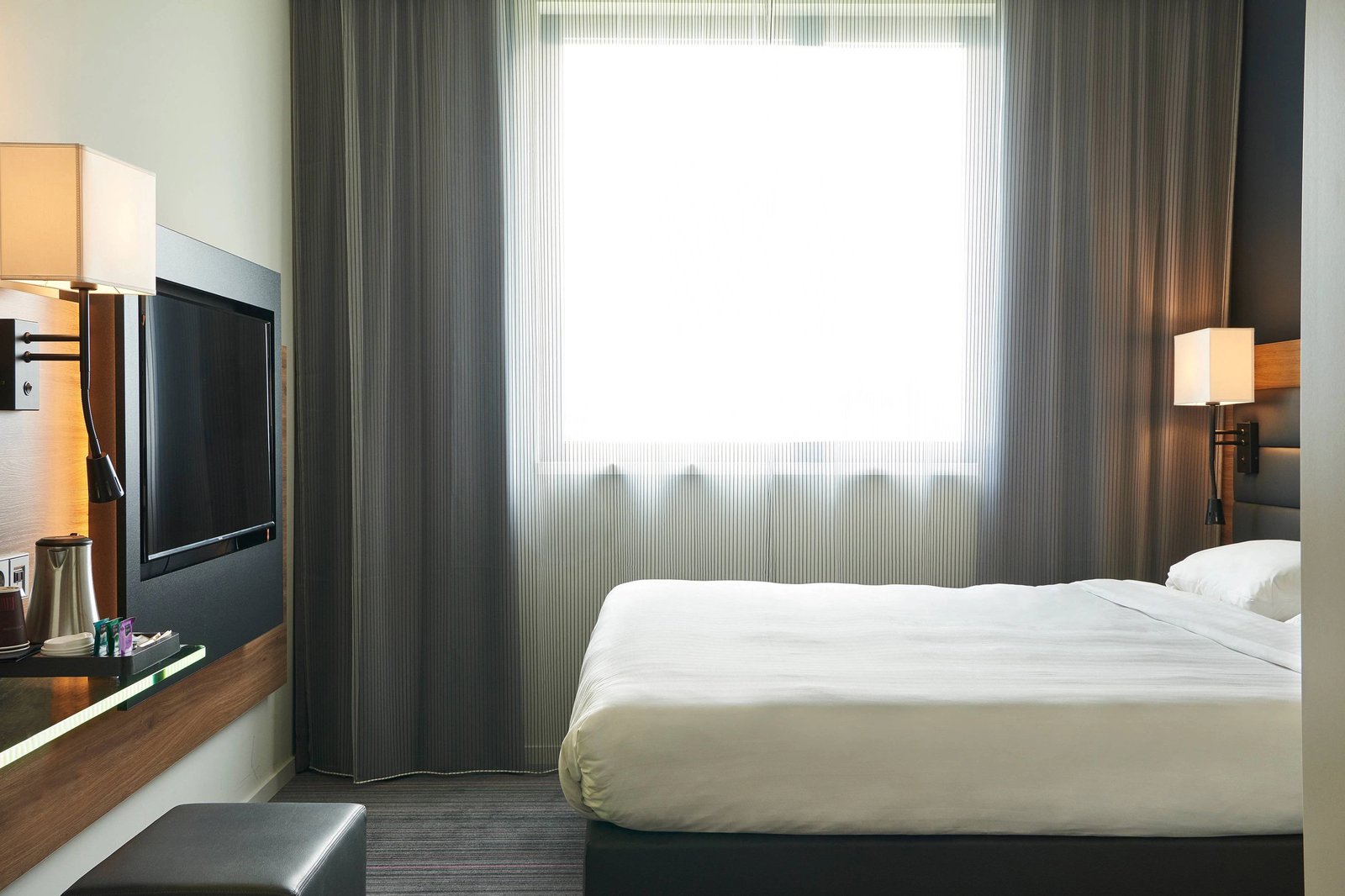 Moxy Frankfurt Airport, rooms