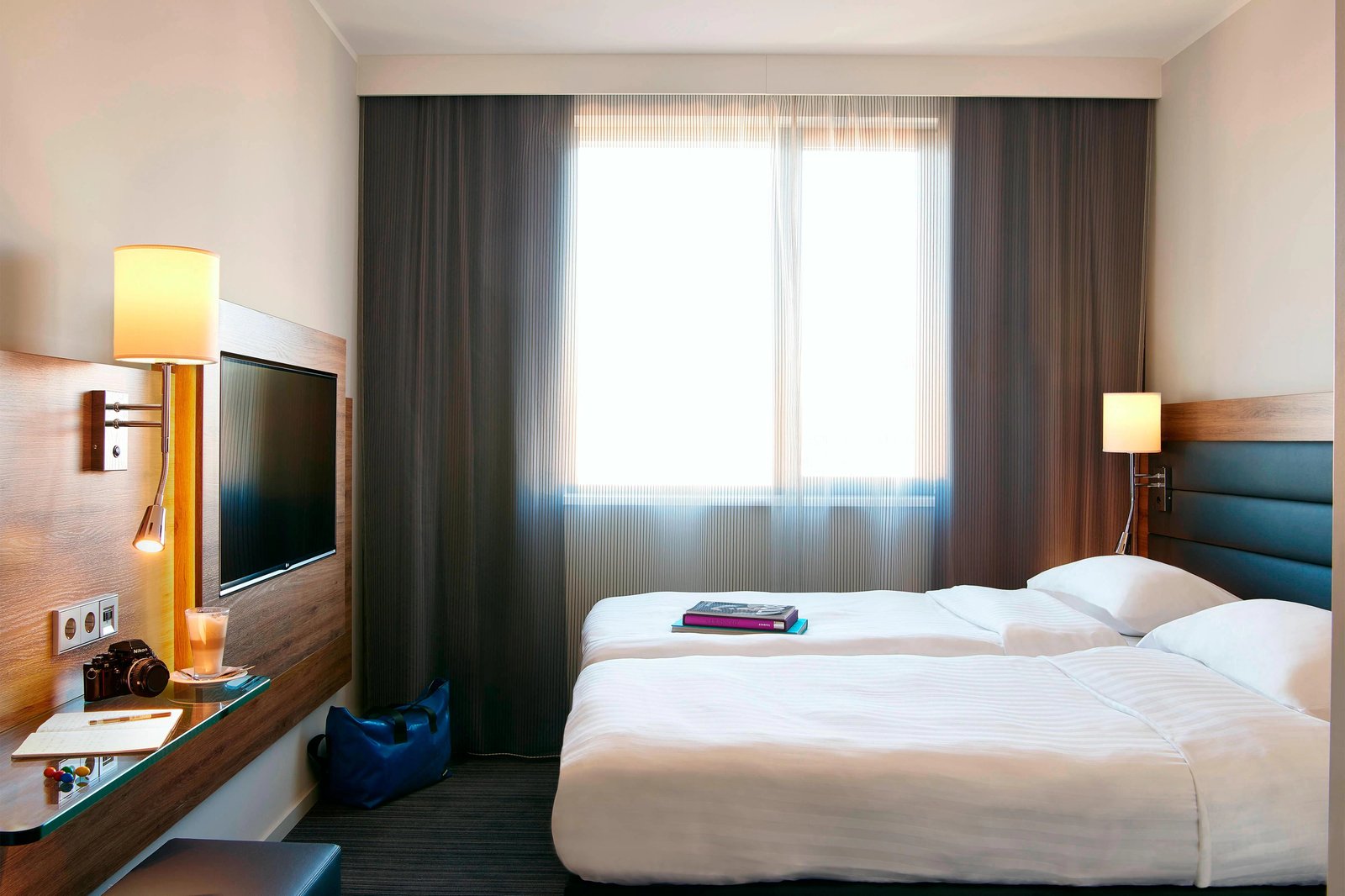 Moxy Frankfurt Airport, rooms