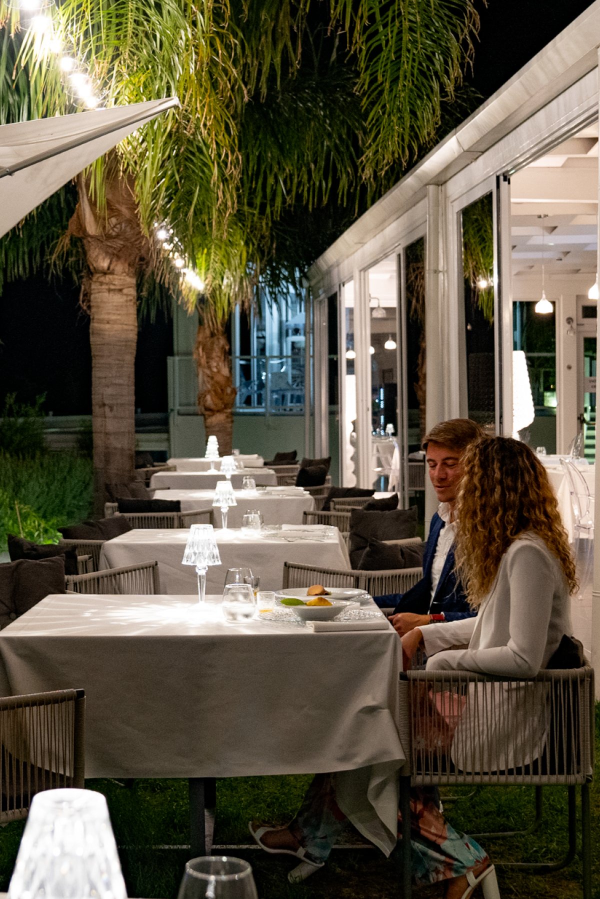 Doric Bed Boutique Hotel - resort- with restaurant service, at the table