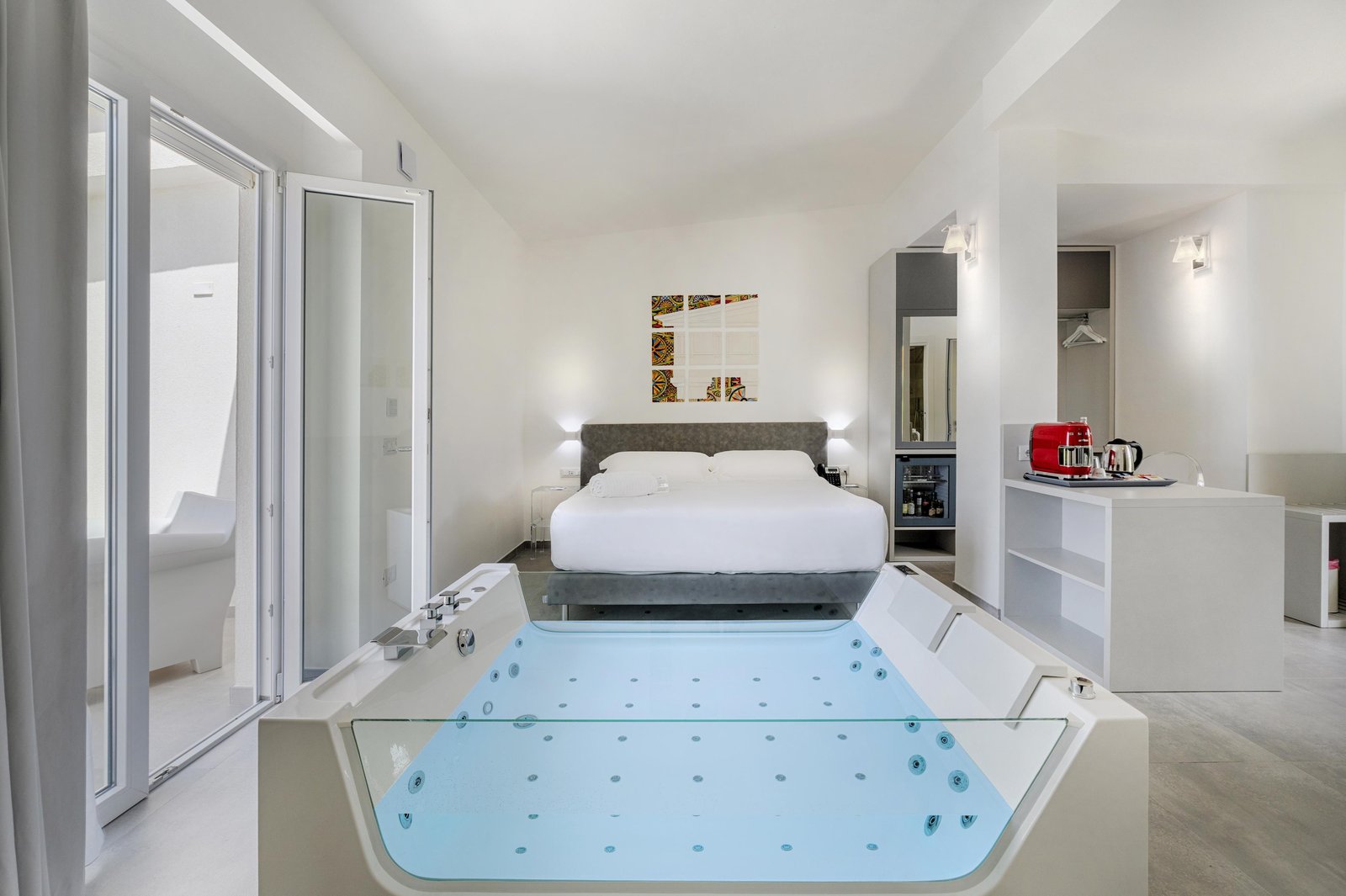 Doric Bed Boutique Hotel - resort- with restaurant service, rooms